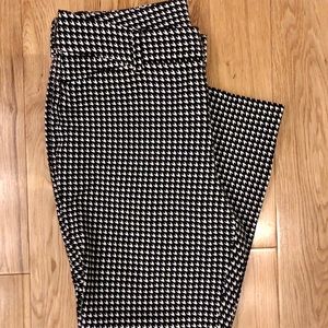 Old Navy Gingham Pixie Pant